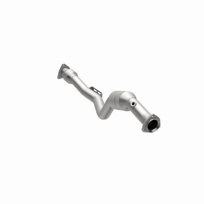 MagnaFlow Direct Fit Catalytic Converter 04-06 VW Phaeton 4.2L Passenger Side Front
