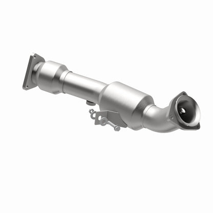 MagnaFlow Direct Fit Catalytic Converter 04-07 VW Touareg 4.2L Passenger Side