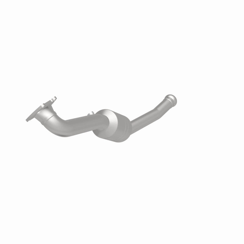 MagnaFlow Direct Fit Catalytic Converter 2011 Grand Cherokee 3.6L DS