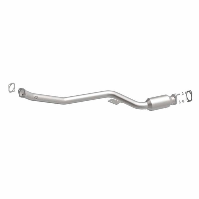 MagnaFlow Direct Fit Catalytic Converter OEM 2015 Hyundai Genesis 3.8L Underbody