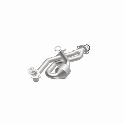 MagnaFlow Direct Fit Catalytic Converter 01-03 Toyota Sienna 3.0L