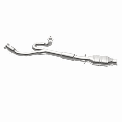 MagnaFlow Direct Fit Catalytic Converter 10-14 LaCrosse 3.0/3.6L