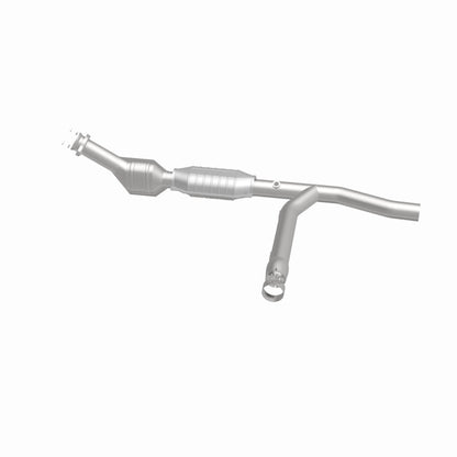 MagnaFlow Direct Fit Catalytic Converter 97-98 F150/F250 4.2L 2Wd Pa