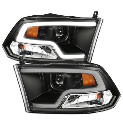 ANZO 09-18 Dodge Ram 1500 Faros delanteros estilo tablón proyector negro con halo