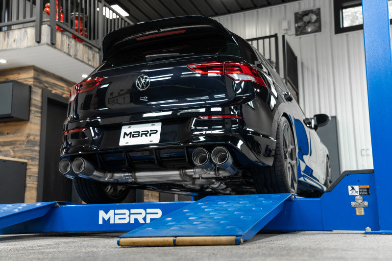 MBRP 2022 Volkswagen Golf R MK8 T304 Aço Inoxidável 3 pol Cat-Back, Saída Traseira Quad- Pontas de Fibra de Carbono