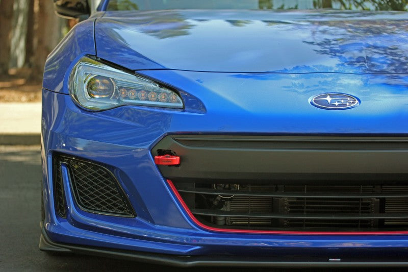 Perrin 18-21 WRX/STI / 13-20 BRZ / 17-20 Toyota 86 Kit de gancho de remolque delantero - rojo