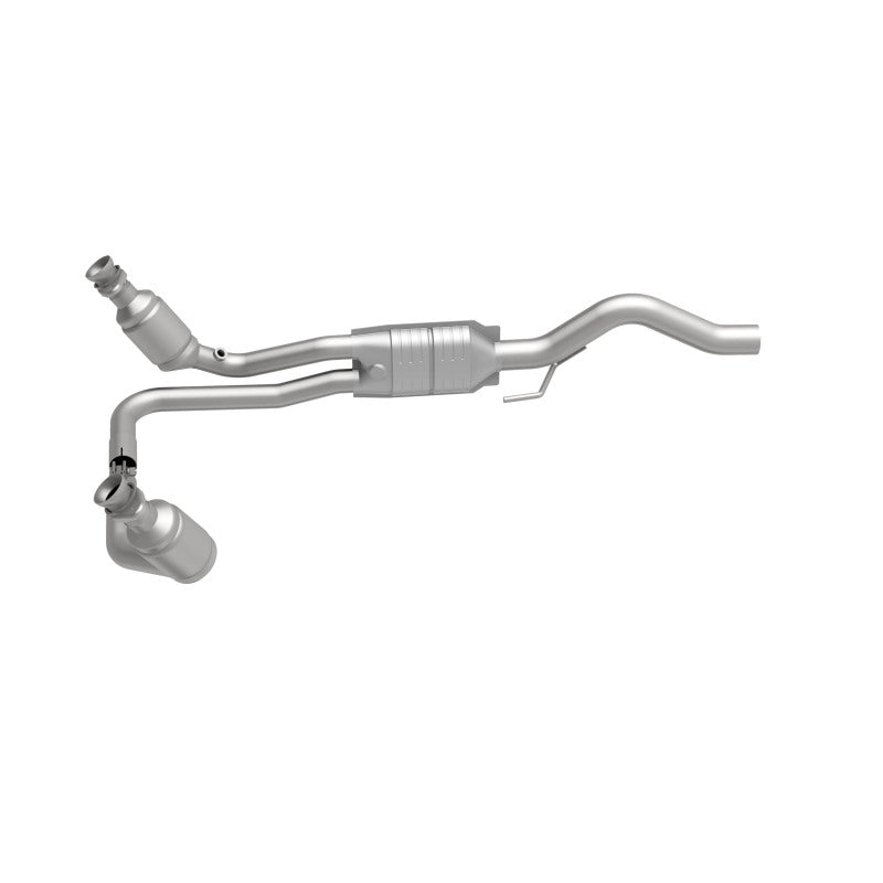 MagnaFlow Direct Fit Catalytic Converter 00-03 Dakota 4.7L
