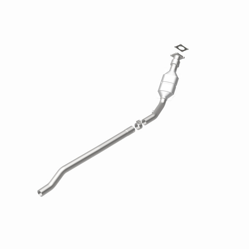 MagnaFlow Direct Fit Catalytic Converter 96-00 Caravan-Voyager 2.4L
