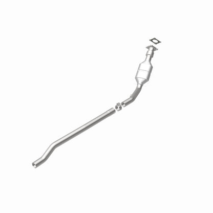 MagnaFlow Direct Fit Catalytic Converter 96-00 Caravan-Voyager 2.4L