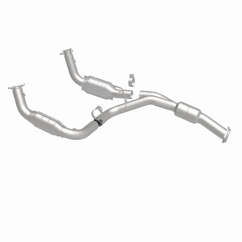 MagnaFlow Direct Fit Catalytic Converter 11-13 Chev Silverado 2500 HD/3500 HD 6.0L