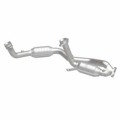 MagnaFlow Direct Fit Catalytic Converter 96-99 Taurus 3.4L Front C