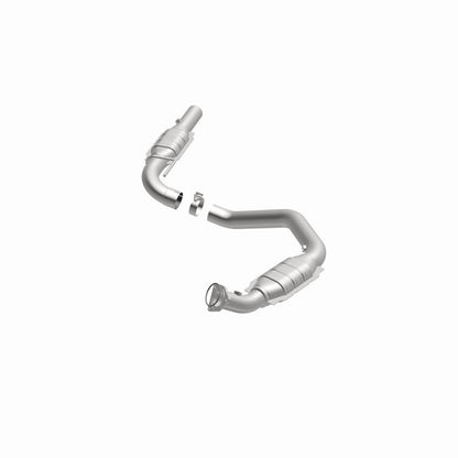 MagnaFlow Direct Fit Catalytic Converter 03-05 Express 2500 4.8L Driver Side