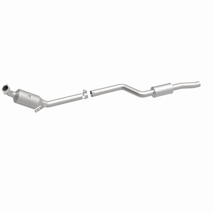 MagnaFlow Direct Fit Catalytic Converter 08-10 C300 3.0L P/S