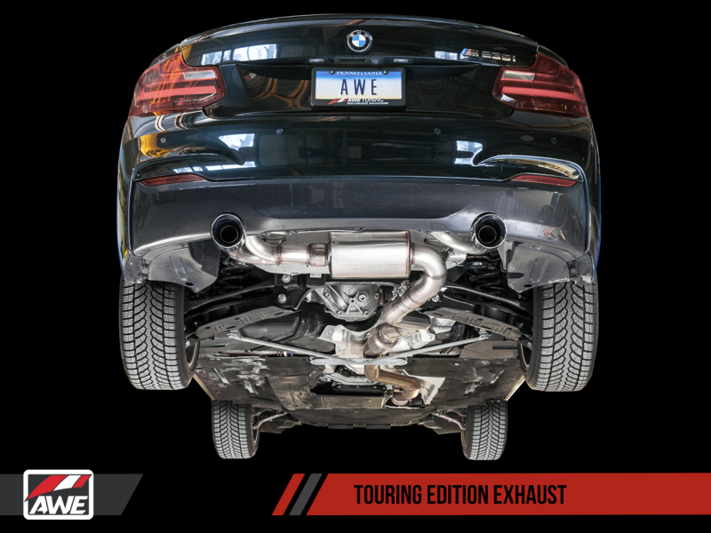AWE Tuning BMW F22 M235i / M240i Touring Edition Escape traseiro - Pontas cromadas prateadas (102 mm)