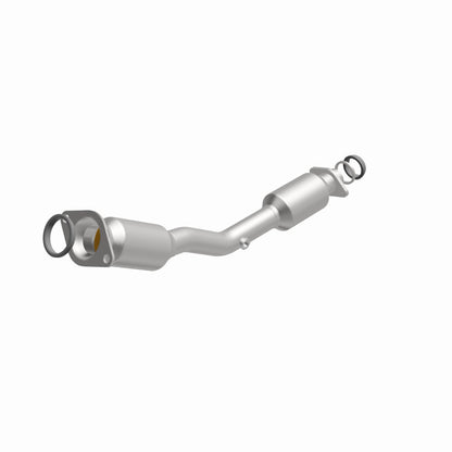 MagnaFlow Direct Fit Catalytic Converter 2009-2013 Cube 1.8 L Underbody