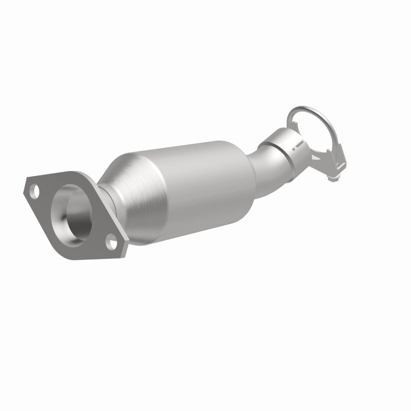 MagnaFlow Direct Fit Catalytic Converter 12-16 Toyota Prius C 1.5L