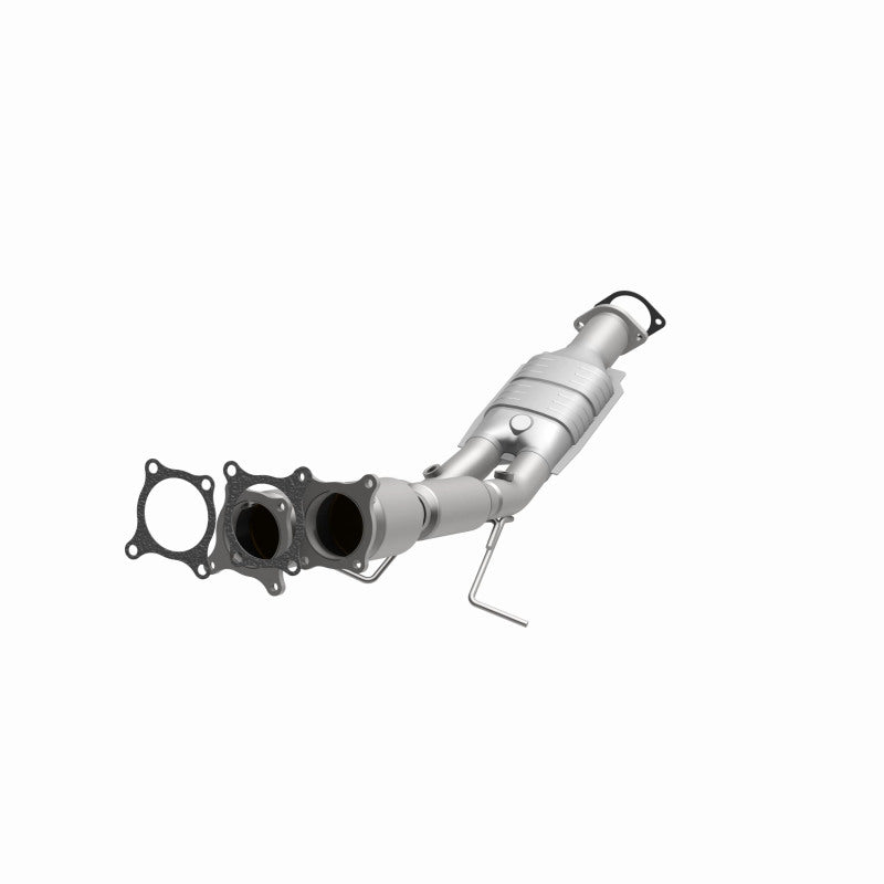 MagnaFlow Direct Fit Catalytic Converter 99-01 Volvo S80 2.9L