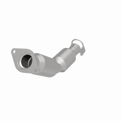 MagnaFlow Direct Fit Catalytic Converter 2010-2015 Prius L4 1.8 OEM Underbody