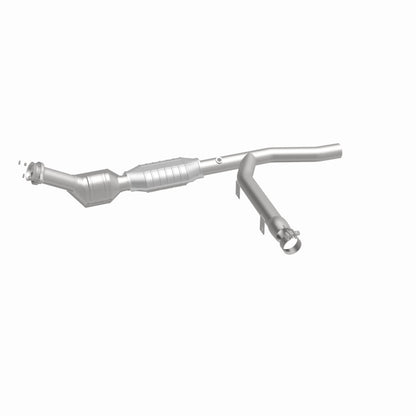 MagnaFlow Direct Fit Catalytic Converter 97-98 Ford Trucks 4.2L