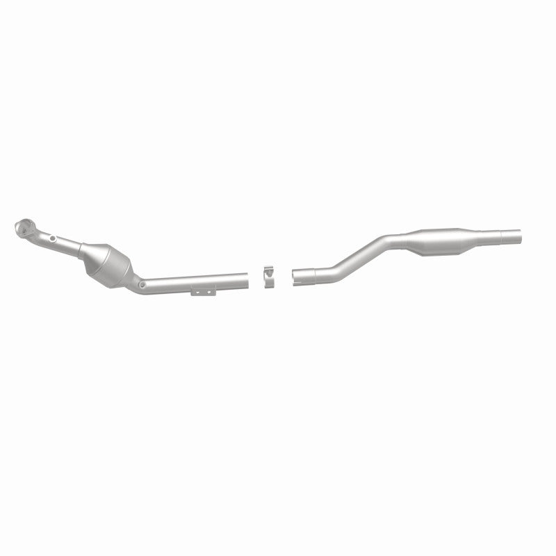 MagnaFlow Direct Fit Catalytic Converter 00-03 Mercedes S430 4.3L