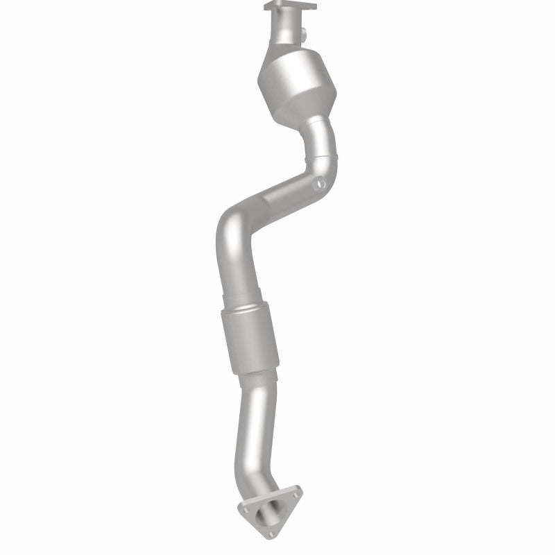 MagnaFlow Direct Fit Catalytic Converter 07 VW Touareg 3.6L Front close