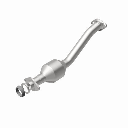 MagnaFlow Direct Fit Catalytic Converter 2012-2013 JUKE 1.6L Underbody