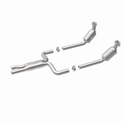 MagnaFlow Direct Fit Catalytic Converter 2003 THUNDERBIRD 3.9L Underbody