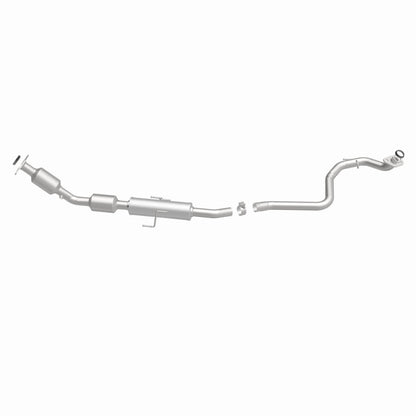 MagnaFlow Direct Fit Catalytic Converter 07-11 Toyota Yaris 1.5L Underbody