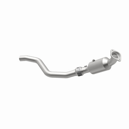 MagnaFlow Direct Fit Catalytic Converter 05-06 300/Magnum 5. OEM