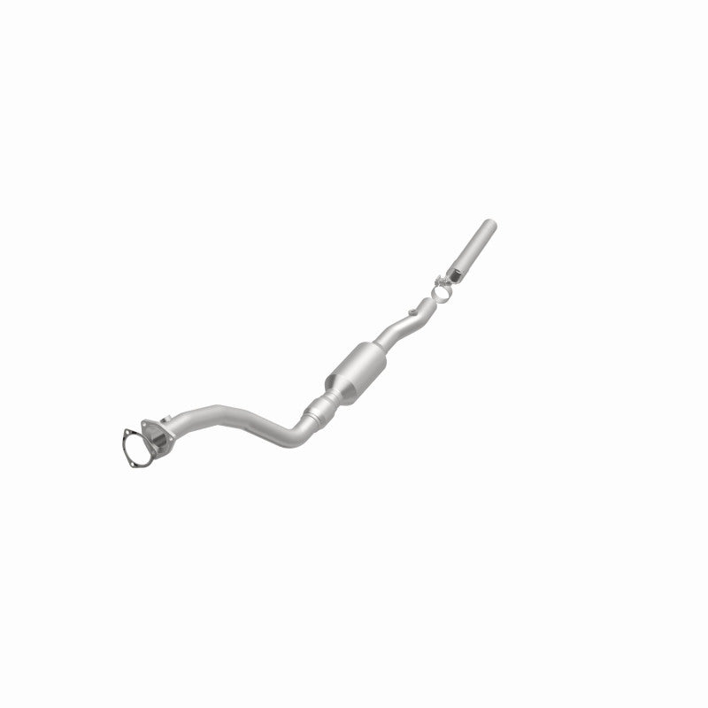 MagnaFlow Direct Fit Catalytic Converter 96-99 Audi A4/A4 Quattro 2.8L P/S (49 State)
