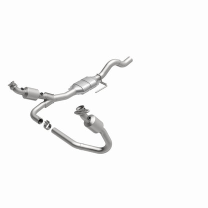 MagnaFlow Direct Fit Catalytic Converter 00-02 Dakota 3.9L