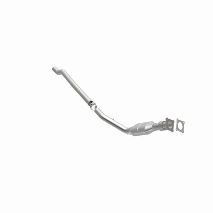 MagnaFlow Direct Fit Catalytic Converter 96-00 Caravan-Voyager 2.4L