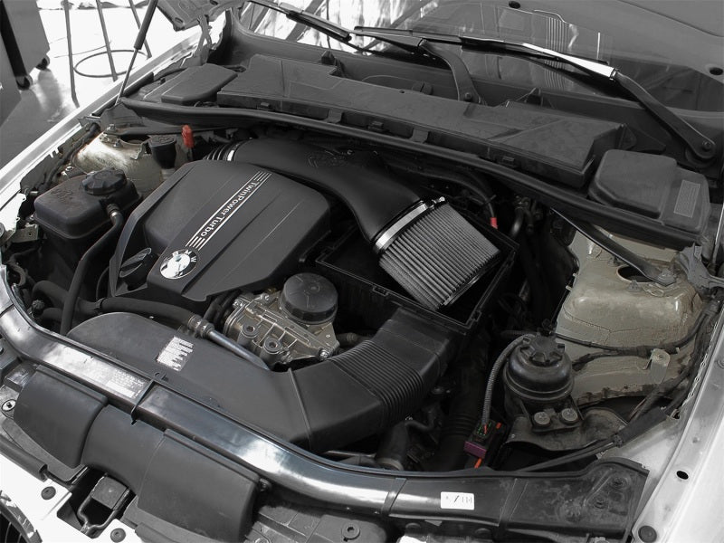 aFe Magnum FORCE Stage-2 Pro DRY S Sistema de admisión de aire frío 11-13 BMW 335i/xi (E9x) L6 3.0L (t) N55