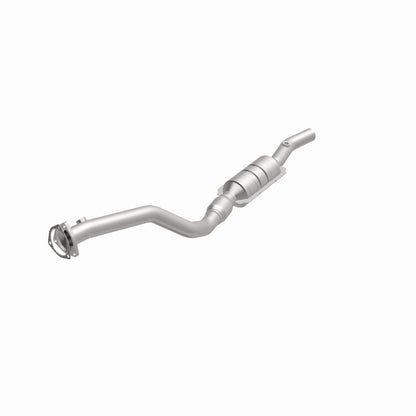 MagnaFlow Direct Fit Catalytic Converter 96-99 Audi A4/A4 Quattro 2.8L D/S (49 State)