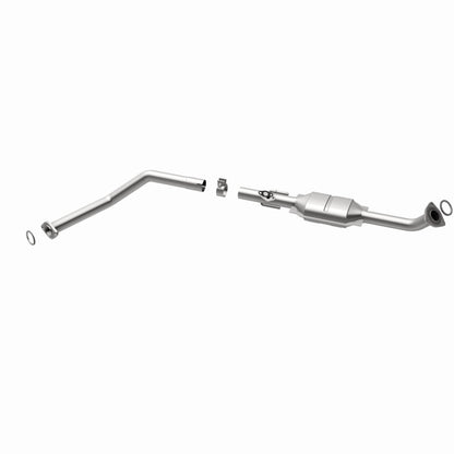 MagnaFlow Direct Fit Catalytic Converter 01-04 Toyota Sequoia 4.7L D/S