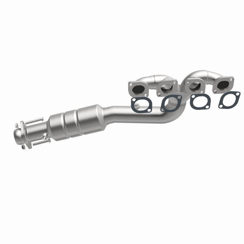 MagnaFlow Direct Fit Catalytic Converter 02-03 BMW 745i 4.4L D/S