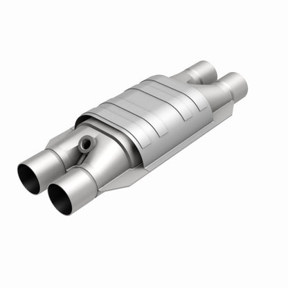 MagnaFlow Universal Catalytic Converter 2 D/D W/O2 Boss