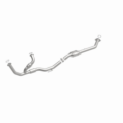 MagnaFlow Direct Fit Catalytic Converter 98-00 Sienna 3.0L
