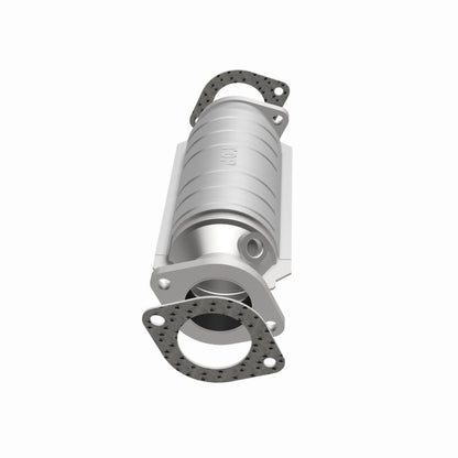 MagnaFlow Direct Fit Catalytic Converter 96-98 Nissan Altima 2.4L