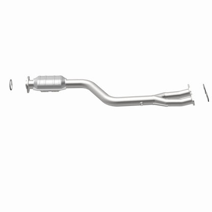 MagnaFlow Direct Fit Catalytic Converter 01-05 Lexus IS300 Rear CA