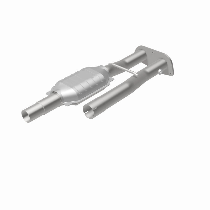 MagnaFlow Direct Fit Catalytic Converter 98 GM Truck 5.7L