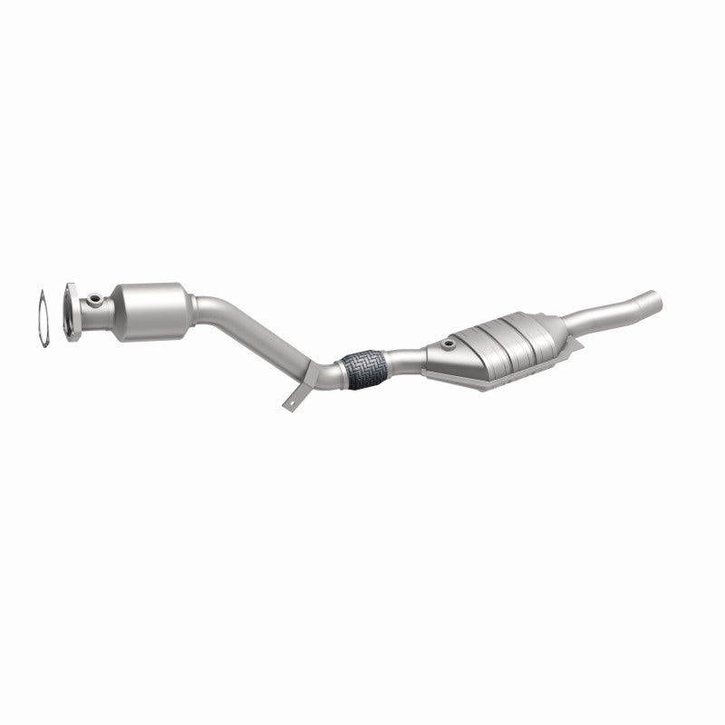 MagnaFlow Direct Fit Catalytic Converter 03 Volkswagen Passat 2.8L