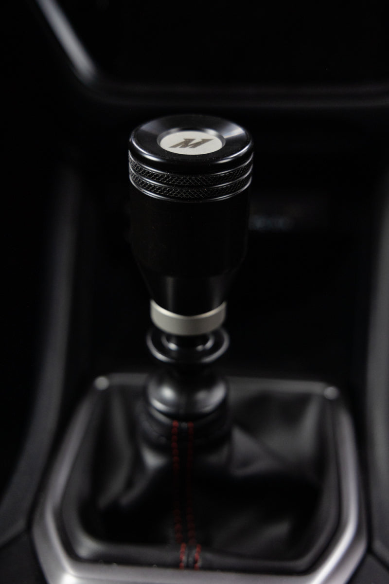 Pomo de palanca de cambios Mishimoto 2022+ Subaru WRX negro