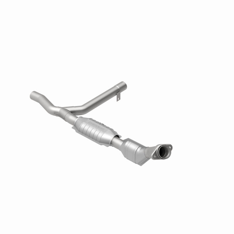 MagnaFlow Direct Fit Catalytic Converter 00-01 Ford F-150 4.6L 2wd