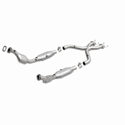 MagnaFlow Direct Fit Catalytic Converter 99-04 Mustang 4.6L 49S