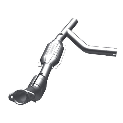 MagnaFlow Direct Fit Catalytic Converter 97-00 Ford Vans 4.2L