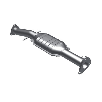 MagnaFlow Direct Fit Catalytic Converter Sonoma-S10 99 4.3L