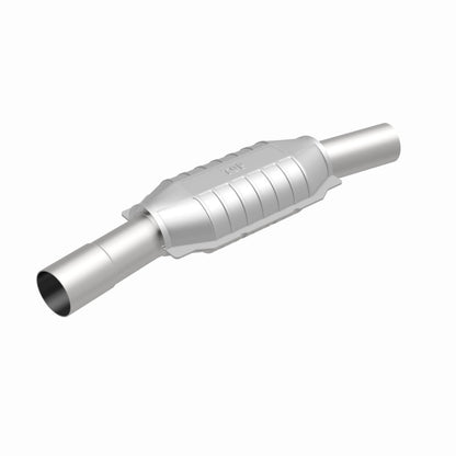 MagnaFlow Direct Fit Catalytic Converter GM 25inch x 7inch x 4inch 2.5/2.5inch