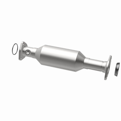 MagnaFlow Direct Fit Catalytic Converter 97-01 Honda CR-V 2.0L
