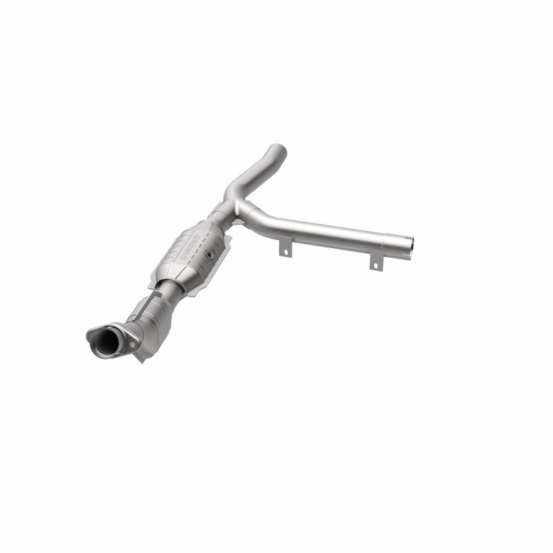 MagnaFlow Direct Fit Catalytic Converter 01-04 Ford F-150 4.2L 2wd